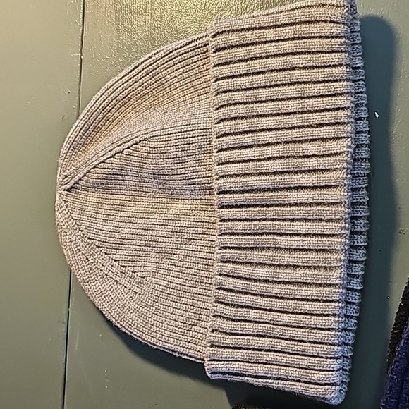 3 winter hats. Gray beanie,  new. Red beanie used, ear muff reversible. - Picture 3 of 4